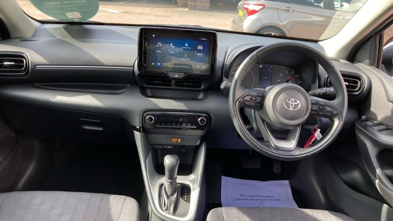 Toyota Yaris 1.5 Hybrid Icon 5dr CVT Hybrid Hatchback